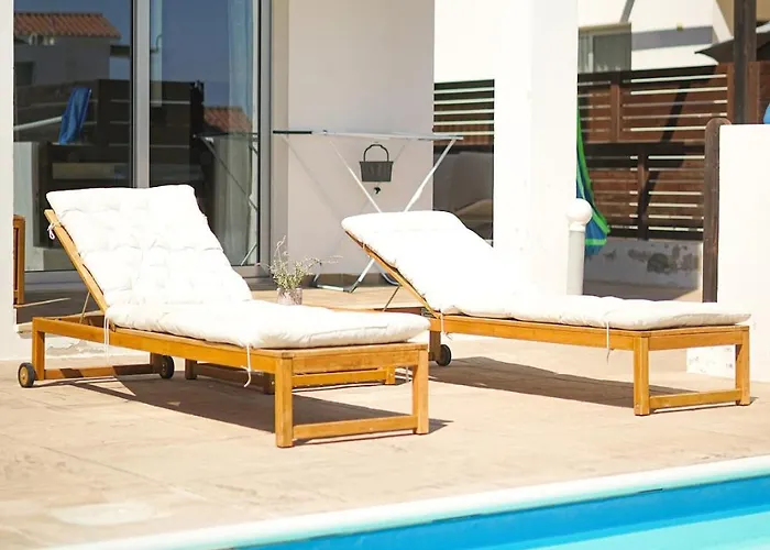 Vila Seaview With Pool *